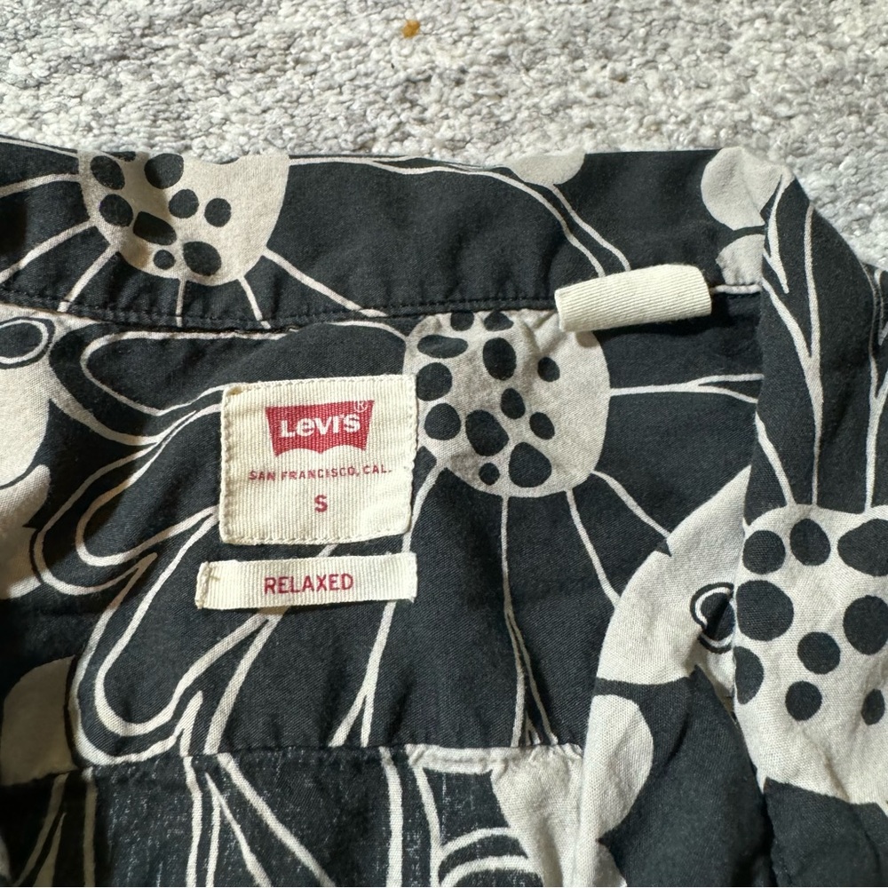 MEN’S LEVI BUTTON DOWN - Picture 2 of 4